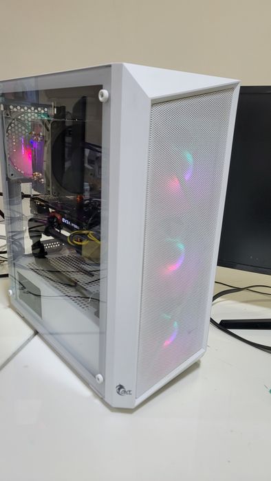 I7 9700  Gtx 1080ti power 600 watt