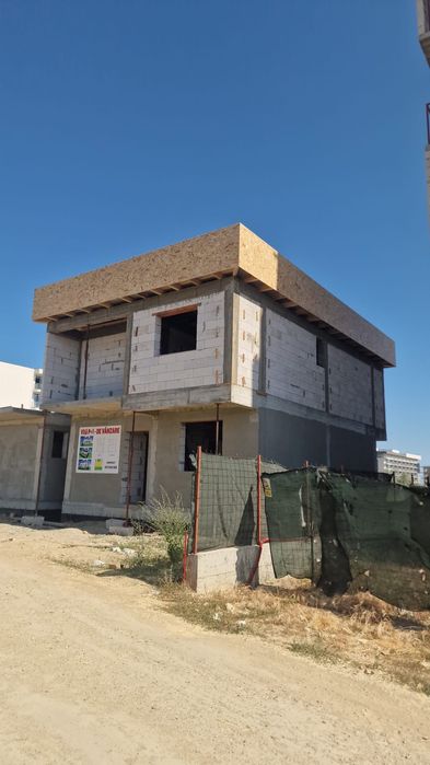 Proprietar, vând casa/vila P+1E, mamaia nord