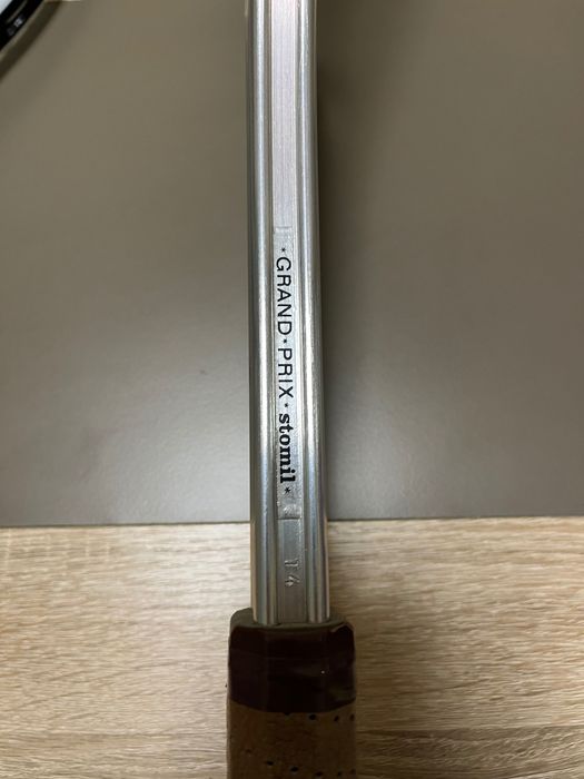 Ракети за тенис на корт