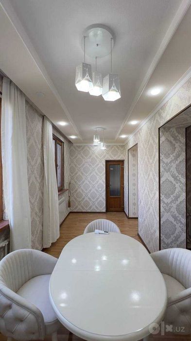 3/3/4, 61 кв.м. с ремонтом, 77 серия кирпич, ор-н метро Новза