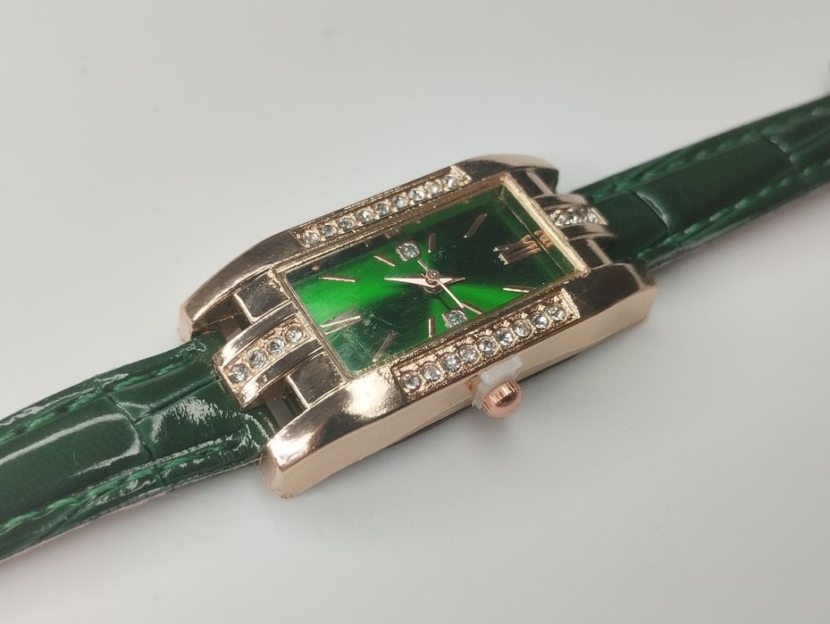 Часовници Нови Quartz