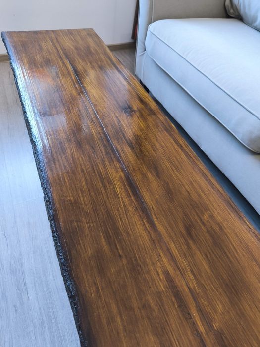 Холна маса от масив