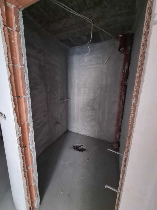 ДВУСТАЕН апартамент в ЛУКСОЗНА СГРАДА в кв. Училищни, гр. Хасково