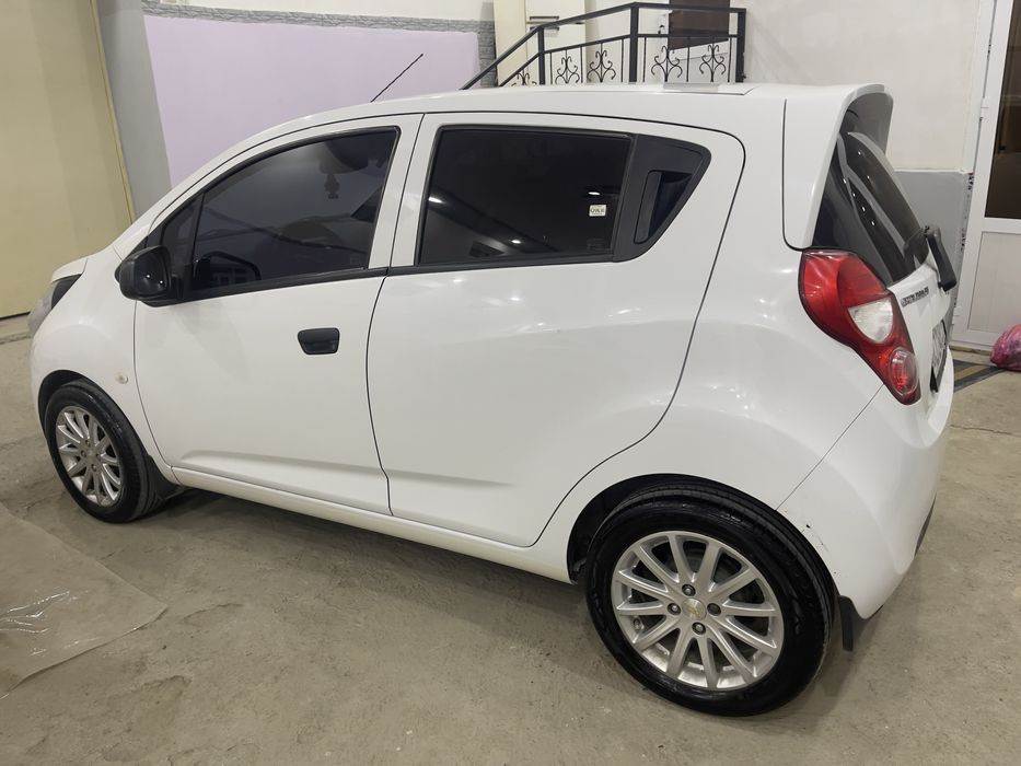 Chevrolet SPARK 2016