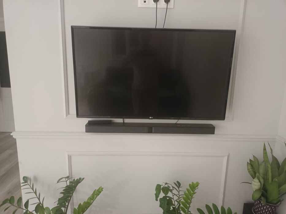 Продам телевизор lg 43 дюйм