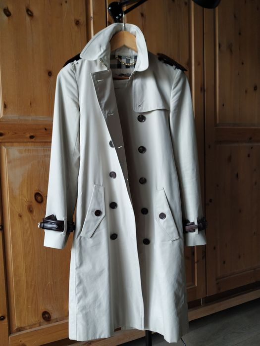 Брендовые вещи,платье, Burberry "S".