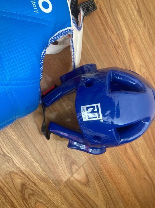 Срочно продам комплект