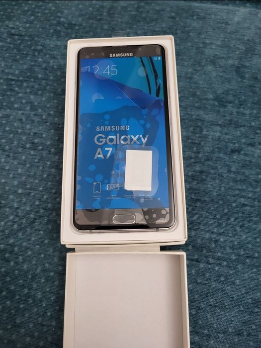 Samsung Galaxy A7 - 2016 г.