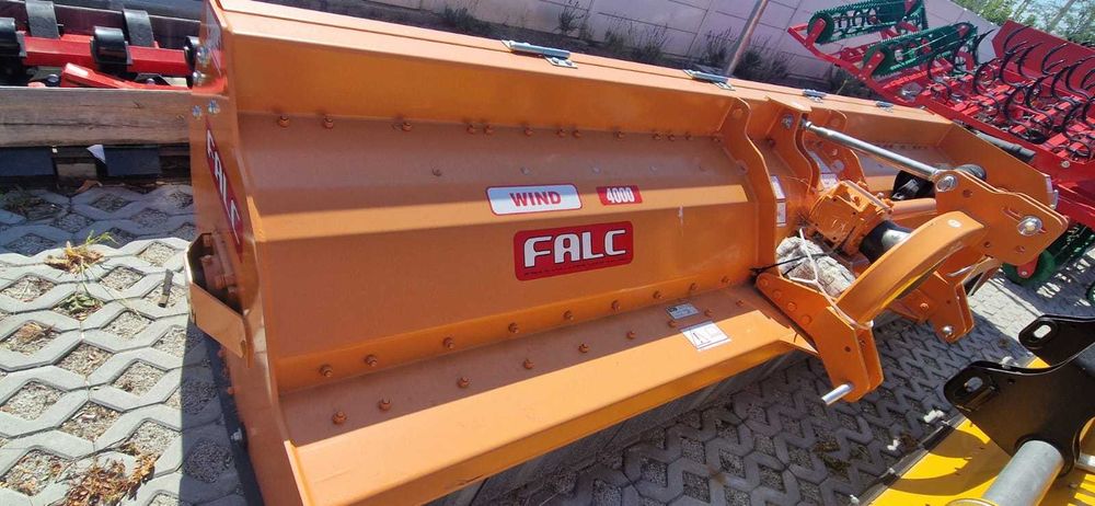 Tocatoare resturi vegetale Falc WIND 4000