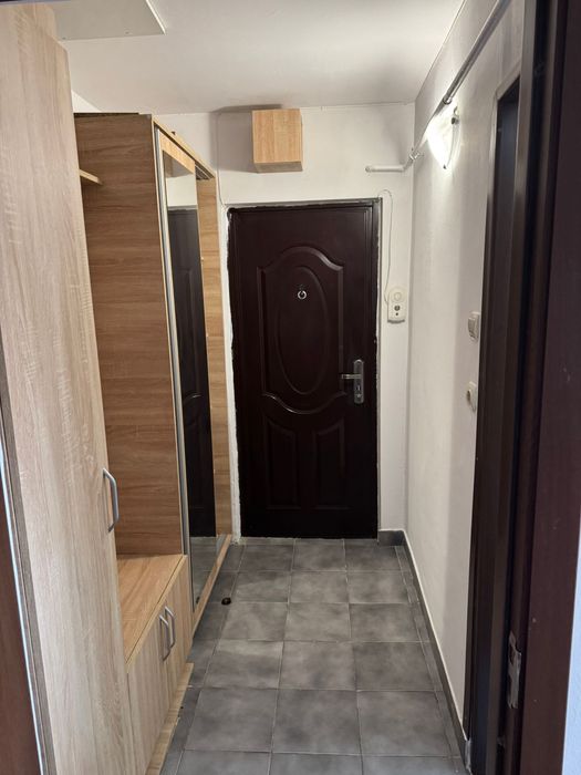 Garsoniera de inchiriat