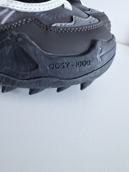 Vand off white odsy 1000