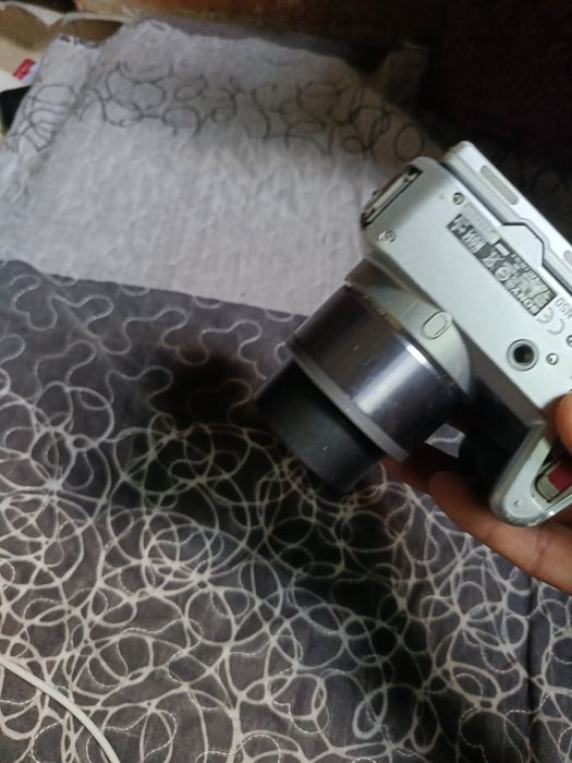 Продам фотоаппарат работает состояние на фото