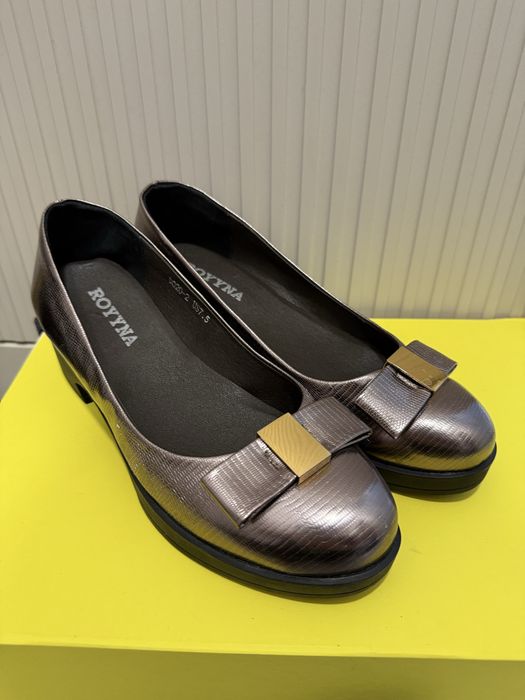 Отдам даром обуви