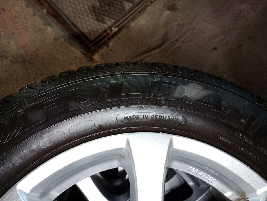 ОПЕЛ Джанти със зимни гуми 215/60/16 7J ET34 5x110 цо65