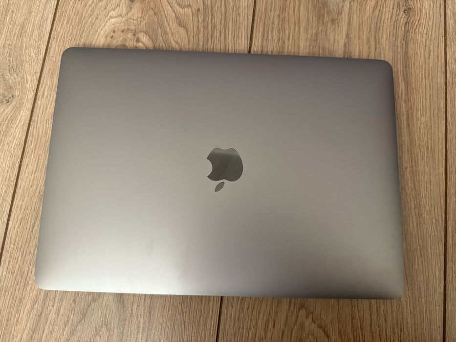 Macbook pro m1 256
