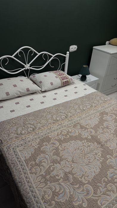 Сдается 2х комн квартира