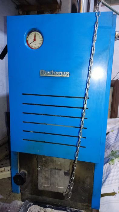 Продам котёл Будерос