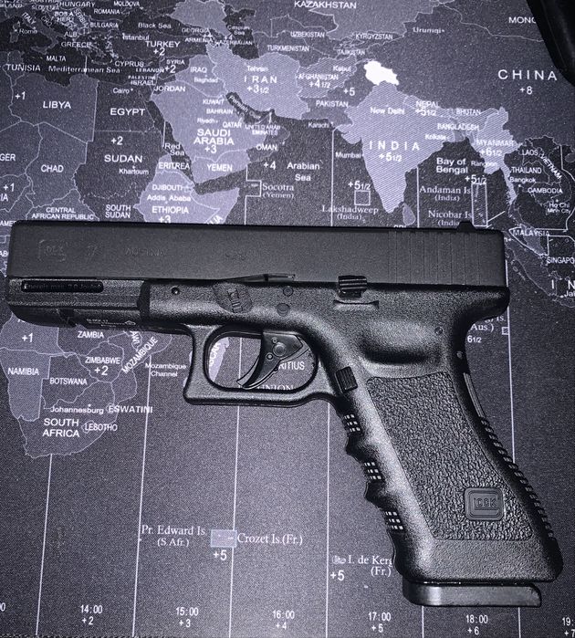 Airsoft glock 17 gen3 umarex