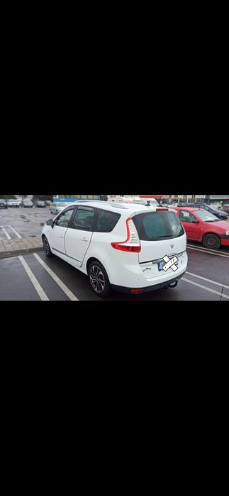 Renault Grand Scenic 2015