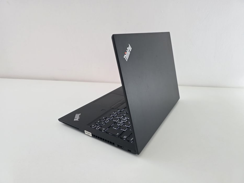 Laptop Lenovo T14 i5-10210U 16gb FullHD ssd SLIM iluminare. GARANTIE