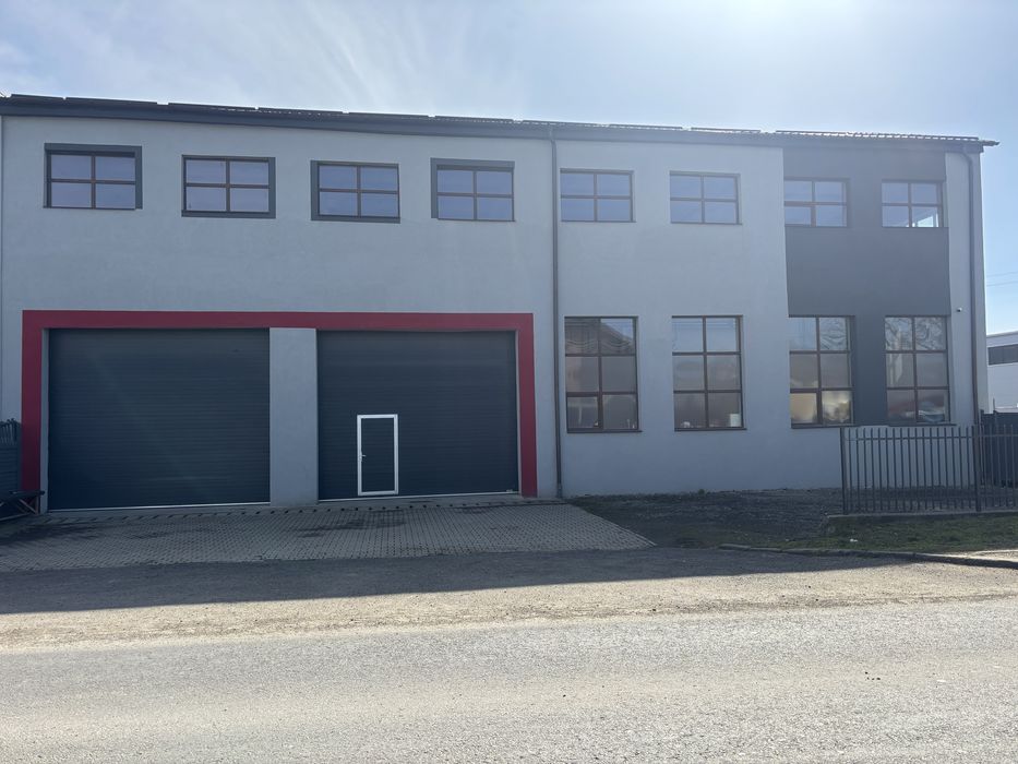 Inchiriez hala industriala pentru diverse activitati