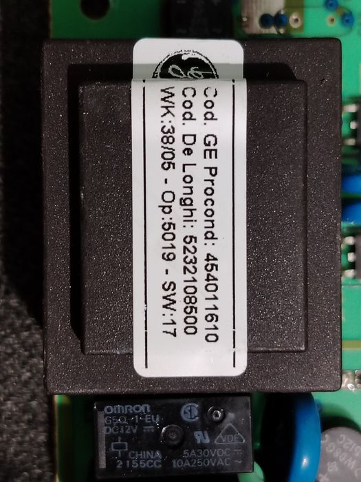 Placa electronica expressor Delonghi PERFECTA ESAM 5500. Este nouă