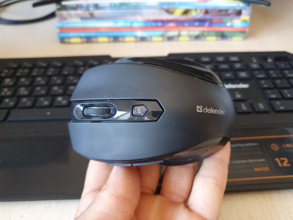 Клавиатура и мышь в комплекте