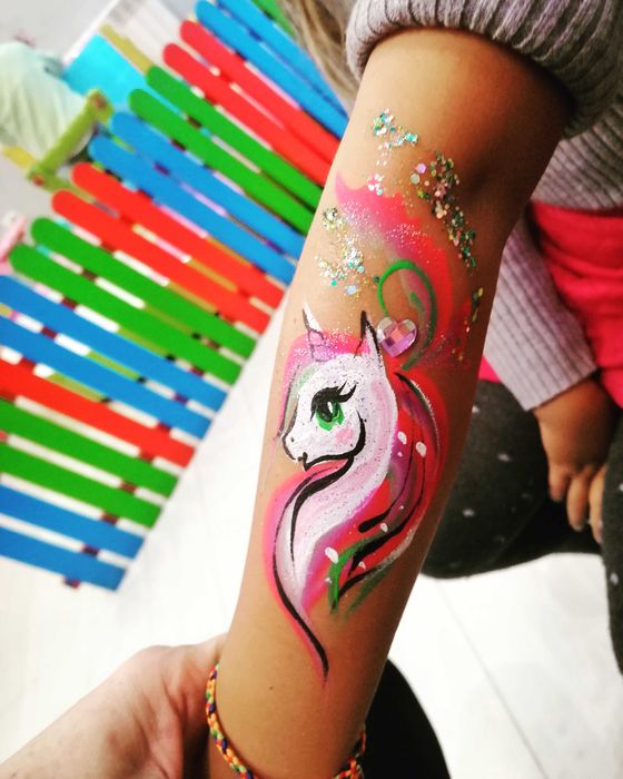 Грим,Аквагрим. Рисунки гипоаллергенными красками