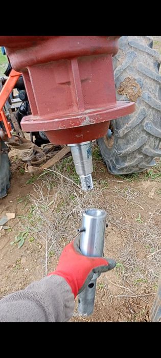 Reductor freză sau burghiu pamant