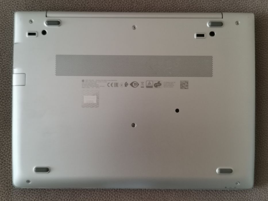 Лаптоп HP Elitebook 830 G6