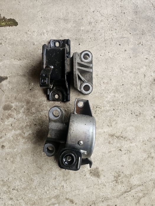 Tampon motor cutie Opel corsa D 1.0 benzina