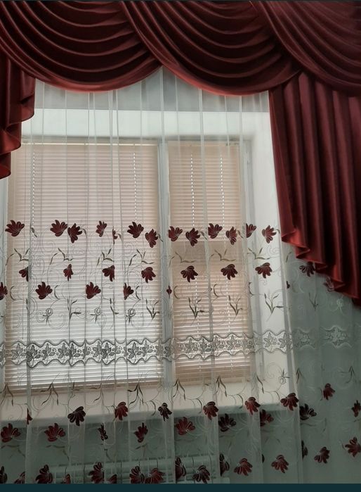 Продаются Шторы в отличном состояний