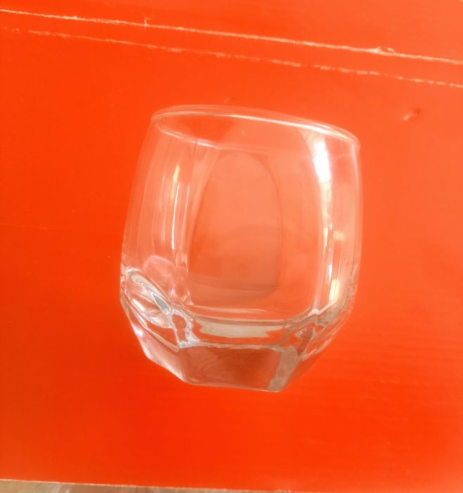 Продам стаканы 6шт