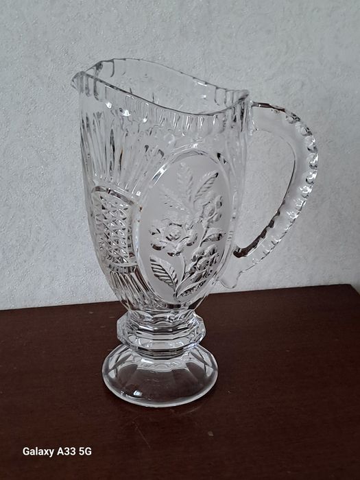 Кувшин хрустальный (Югославия)