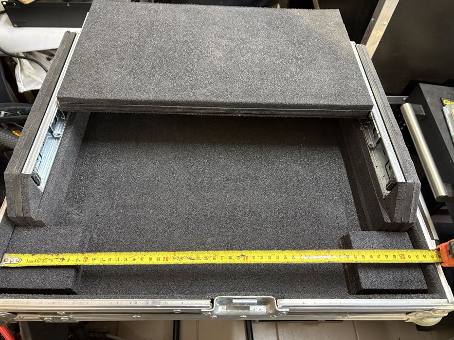 Flight case Dj / case consola Dj