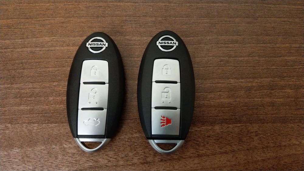 Carcasa cheie Nissan cu 3 butoane