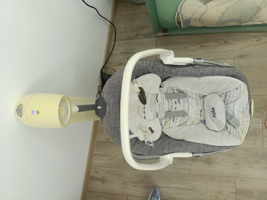 Люлка-шезлонг Joie 2 в 1