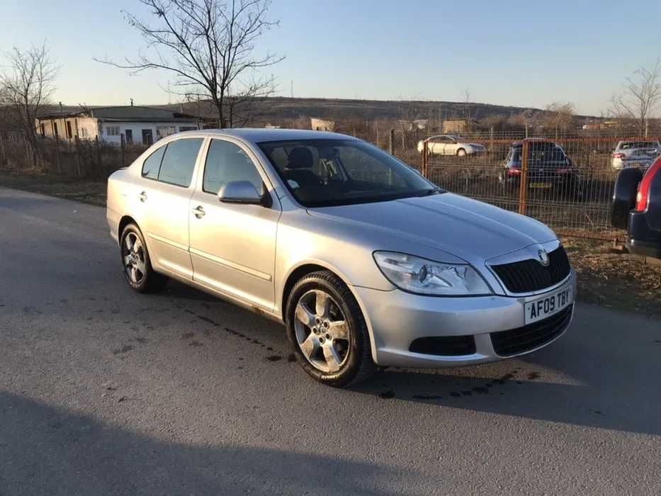 Piese Skoda Octavia an 2009 motor 1.9 tdi