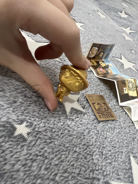Игрушка  из киндера Джой