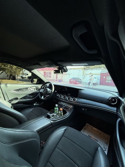 Mercedes E213 ideal