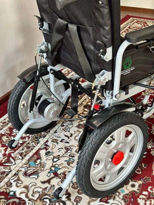 Электрическая инвалидная каляска