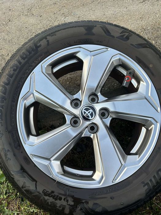 Оригинални джанти с гуми за Toyota Rav4 / Тойота Рав4 18" 5x114,3