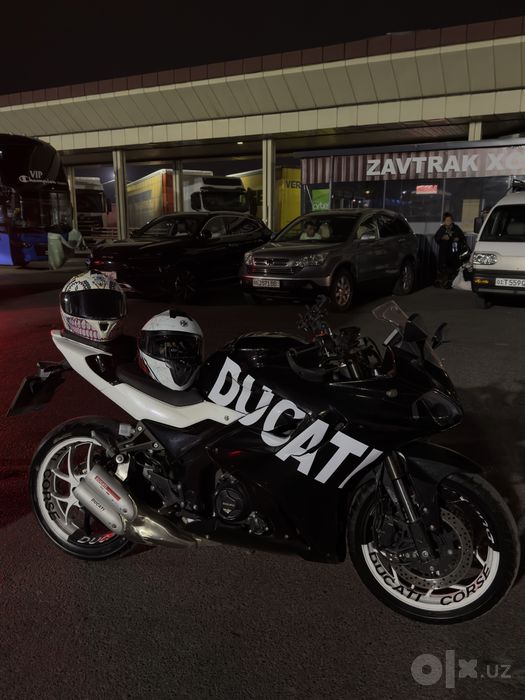 Ducati Paligane 400cc replica