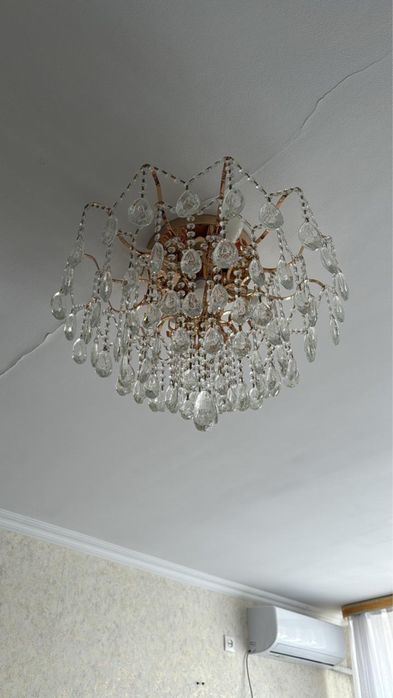 Люстра потолочная