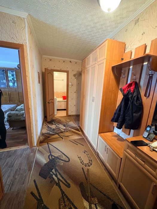 Продается 2-комнатная квартира