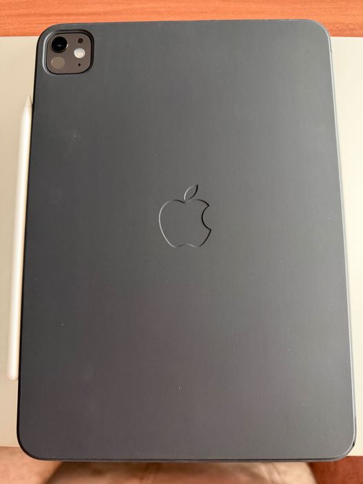 IPad Pro 11' M4 WiFi 256gb + Husa Apple + Pencil Pro Constanta