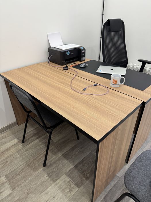 Продам Офисную мебель