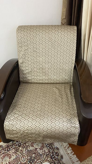 Диван и кресло