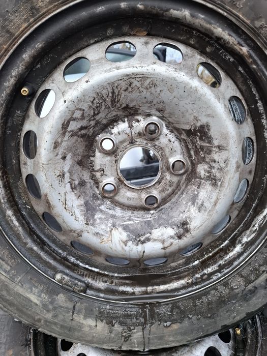 Vand set 4 jante R 15 vw touran golf 5 passat audi