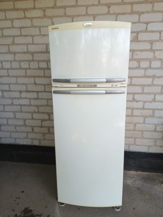 Продам холодильник в отличном состоянии